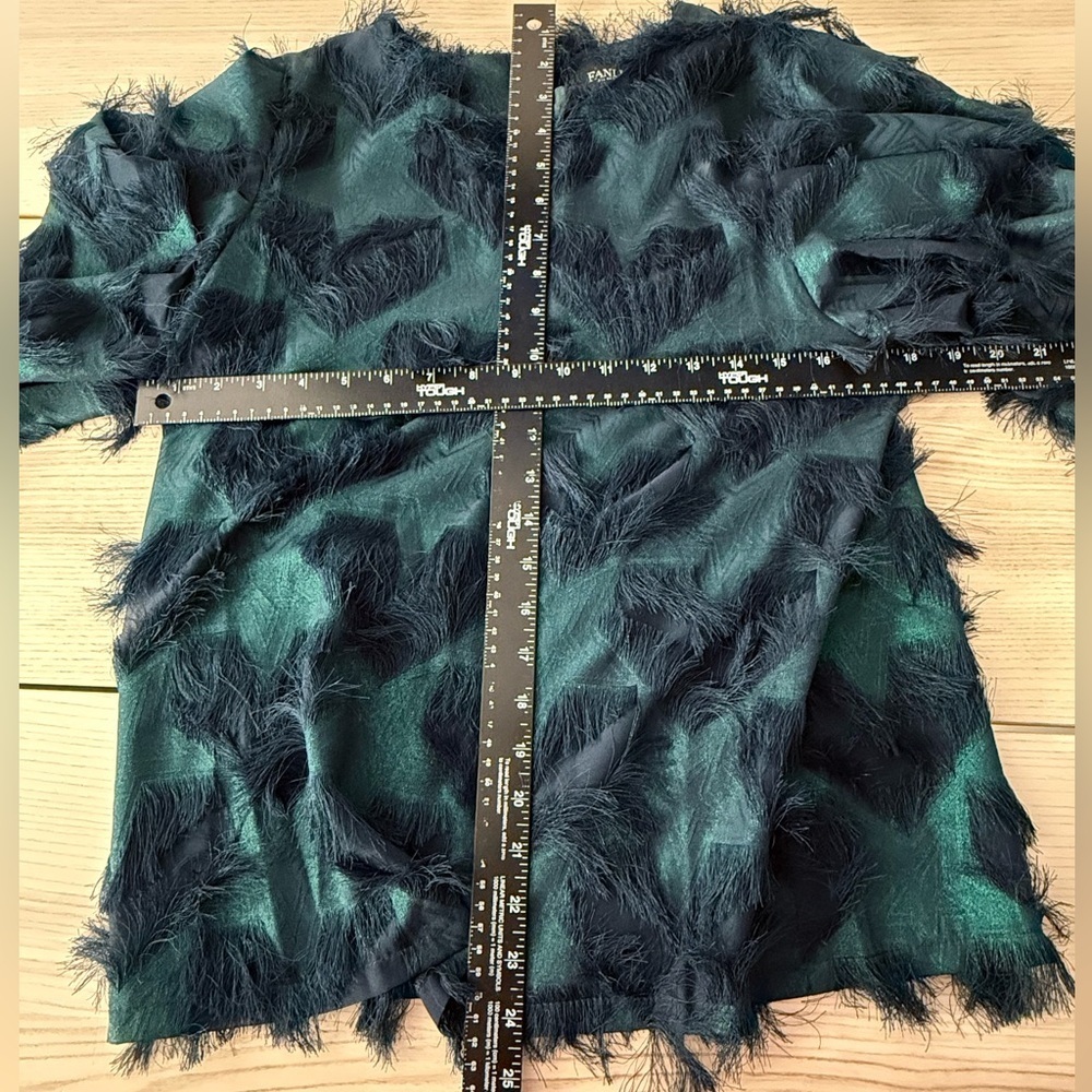 Textured blouse Elegant Teal Navy Women's Feathered Blouse star size M - Picture 5 of 7